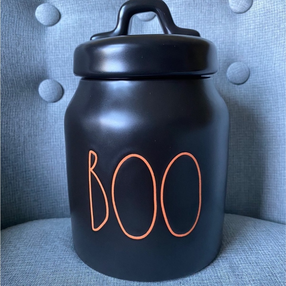 Rae dunn black Boo canister Halloween